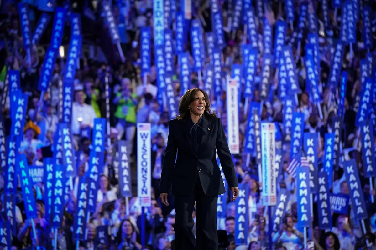 2024-12-10T101153Z-650463003-RC2DL9AXFZ5Q-RTRMADP-3-YEAR-END-2024-PHOTOS-ELECTIONS