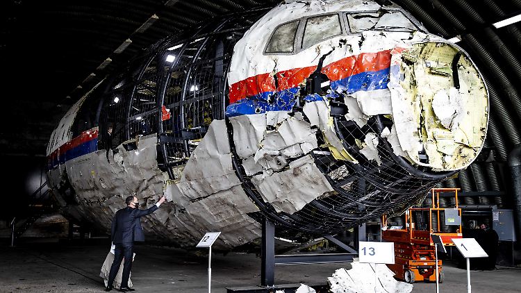 Letzte Woche durften Richter und Anwälte das Wrack der Malaysia-Airlines-Maschine sehen. 