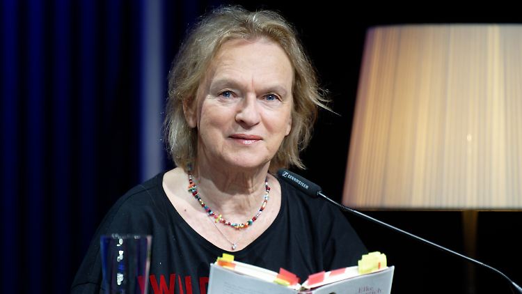 Literaturkritikerin Elke Heidenreich nimmt beim Thema Gendern kein Blatt vor den Mund. 