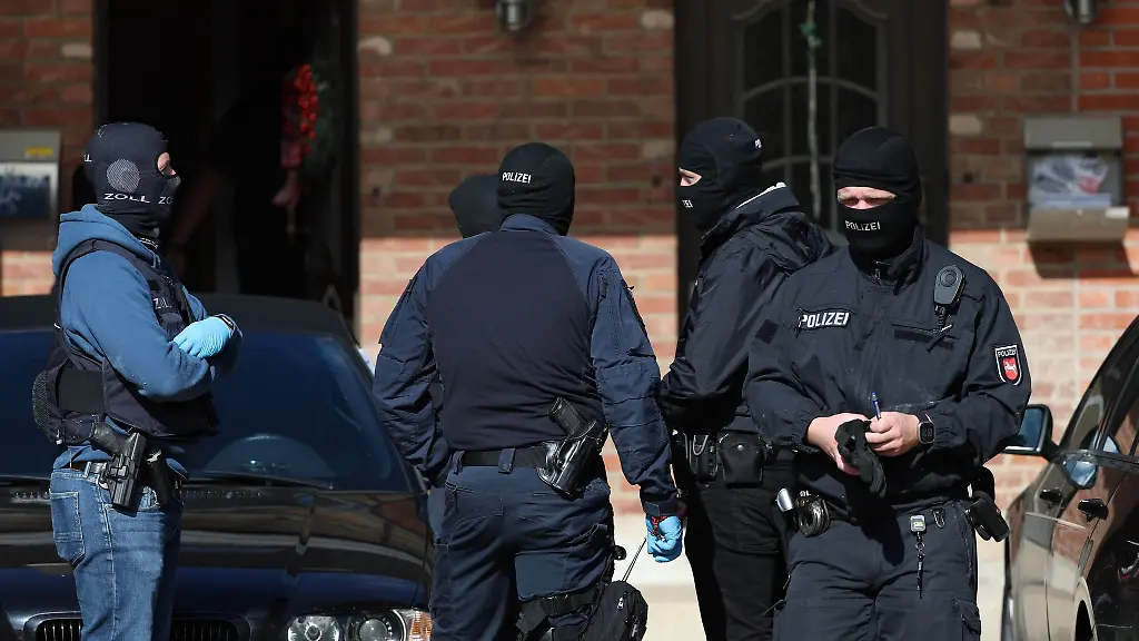 Die-Zahl-extremistischer-Straftaten-hat-stark-zugenommen