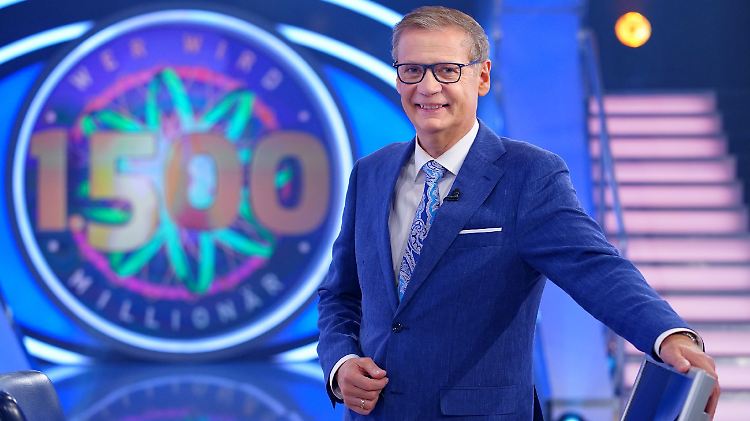 Was kommt da in der Jubiläumsshow nur auf ihn zu? Günther Jauch.