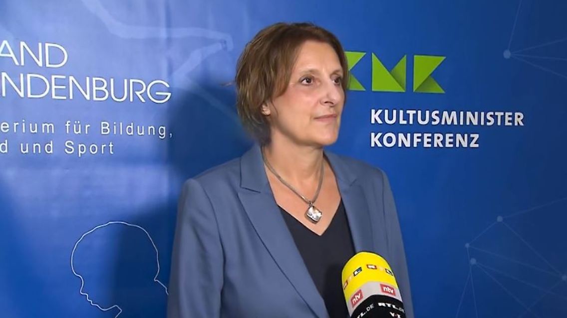 Ernst.JPG