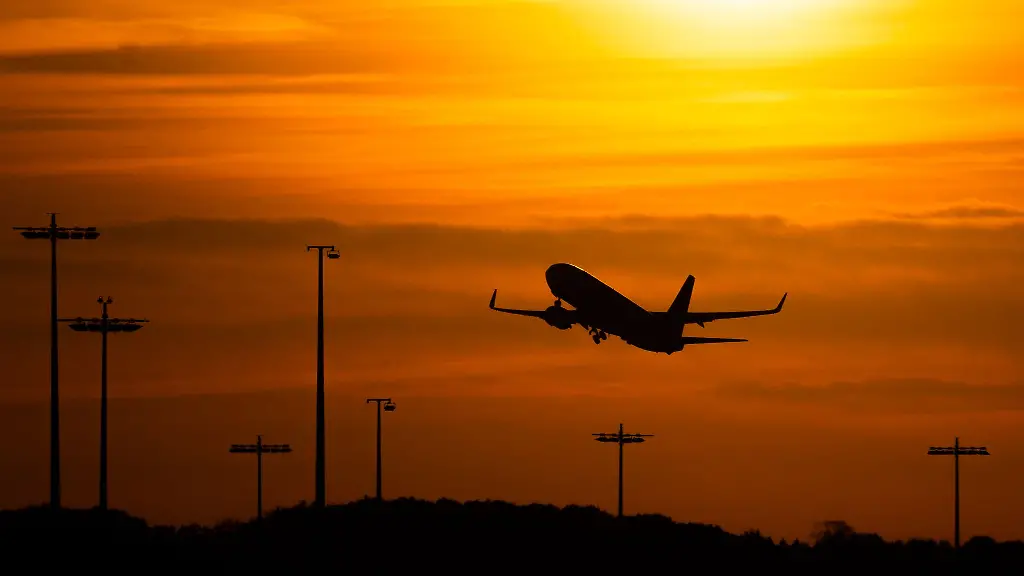 Um-die-Weihnachtsfeiertage-rechnet-der-Airport-Hamburg-mit-bis-zu-42-000-Fluggaesten-pro-Tag