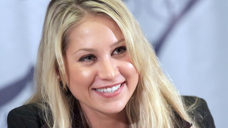 Anna Kournikova 2011 - zehn Jahre später ist die Russin Model und Dreifach-Mama.