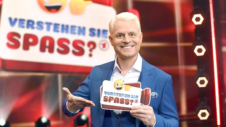 "Ich hätte nie gedacht, dass ich das so lange machen würde", sagt der Moderator.