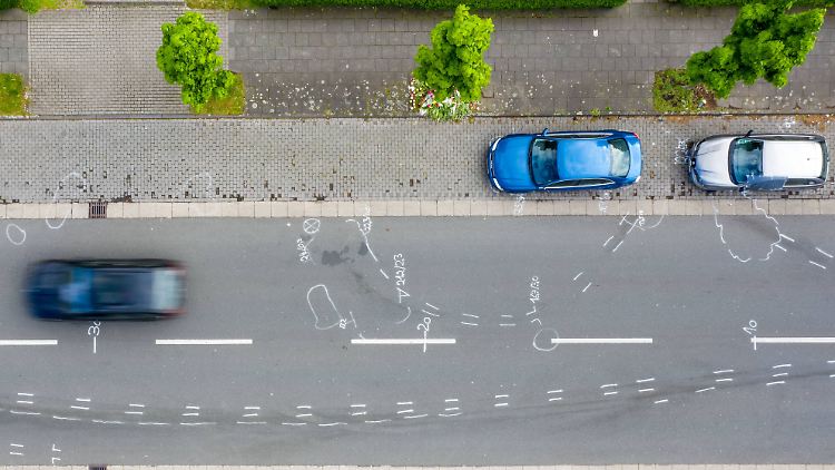 50 km/h waren in der Wohnsiedlung erlaubt - der junge Mann fuhr mehr als 160 km/h.