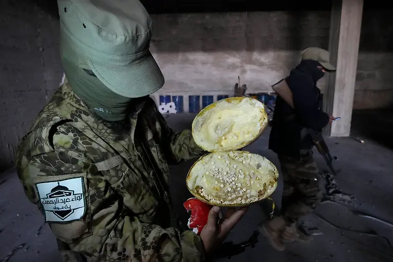 1868024f8d09e93933de899348812277