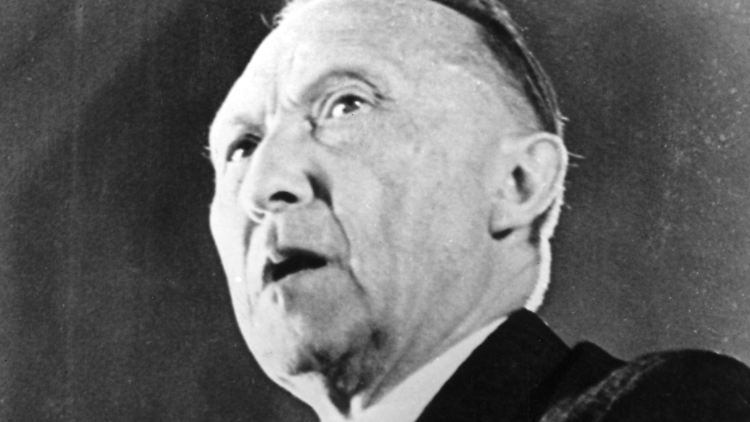 Der erste Kanzler der Bundesrepublik steht im Zentrum eines Thrillers.