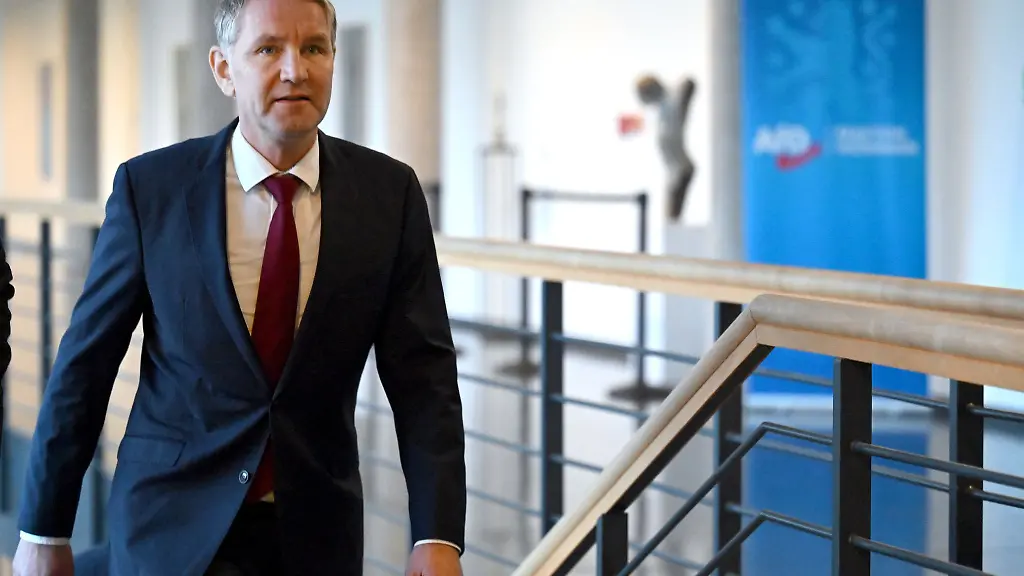 Thueringens-AfD-Fraktionschef-Bjoern-Hoecke-will-einen-Untersuchungsausschuss-zum-Landesverfassungsschutz
