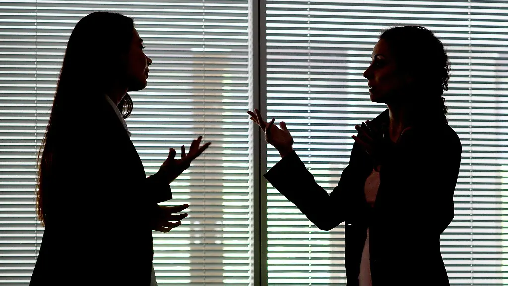 Wo-Konflikte-zugunsten-der-Team-Harmonie-unterdrueckt-werden-entsteht-unterschwellig-oft-Unzufriedenheit-und-Frust