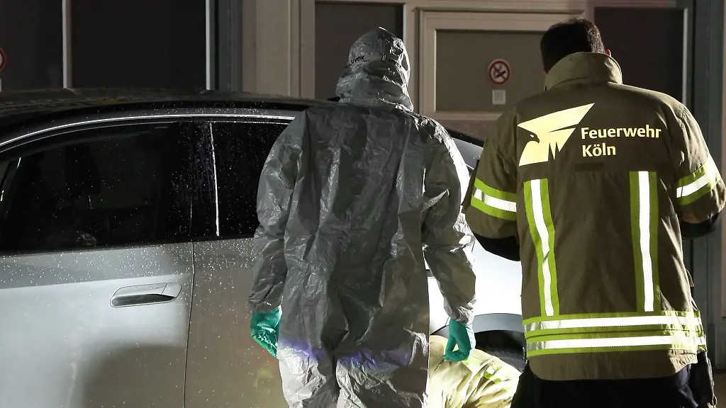 Ein-42-Jahre-alter-Mann-ist-bei-einem-mutmasslichen-Saeureangriff-lebensgefaehrlich-verletzt-worden