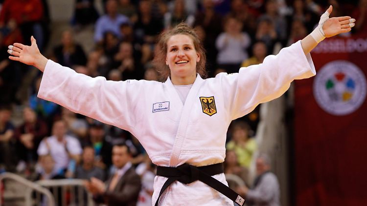 Beim Judo Grand Slam in Düsseldorf 2020 gewann Anna-Maria Wagner Bronze, jetzt holte sie Gold bei der WM.
