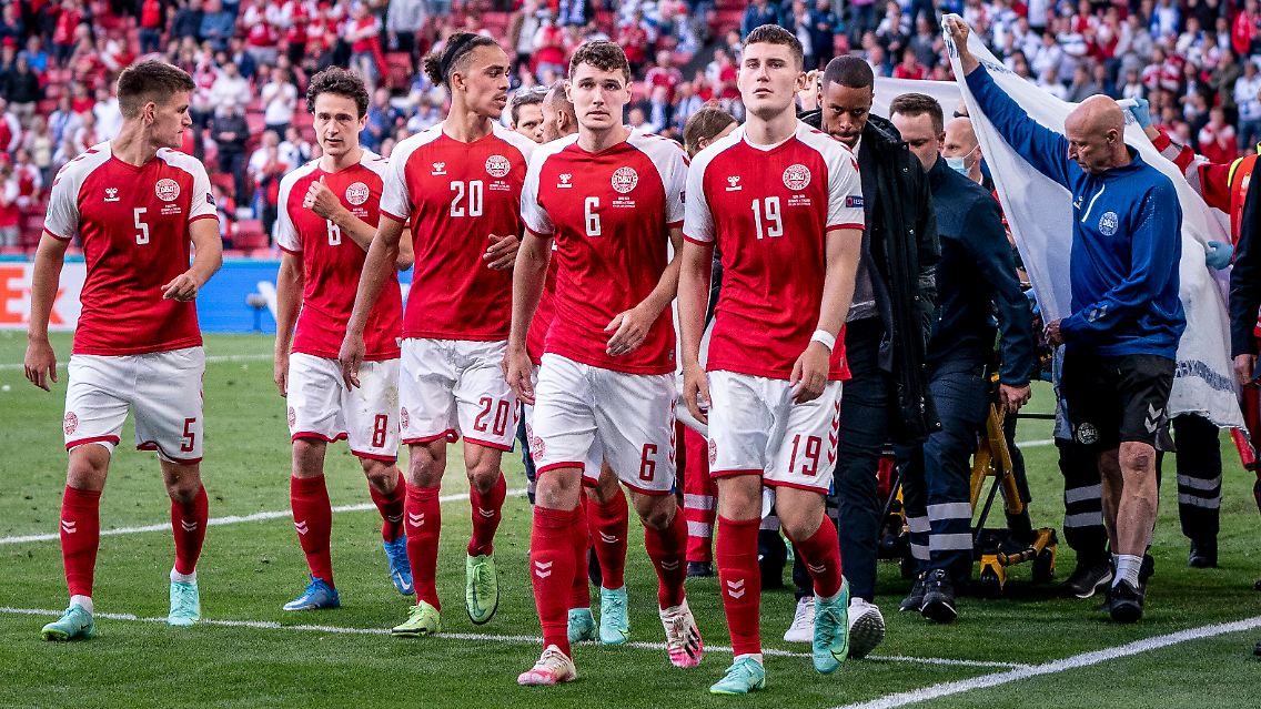Mit Erfolg. Eriksen sei "stabilisiert", teilte die UEFA mit, …
