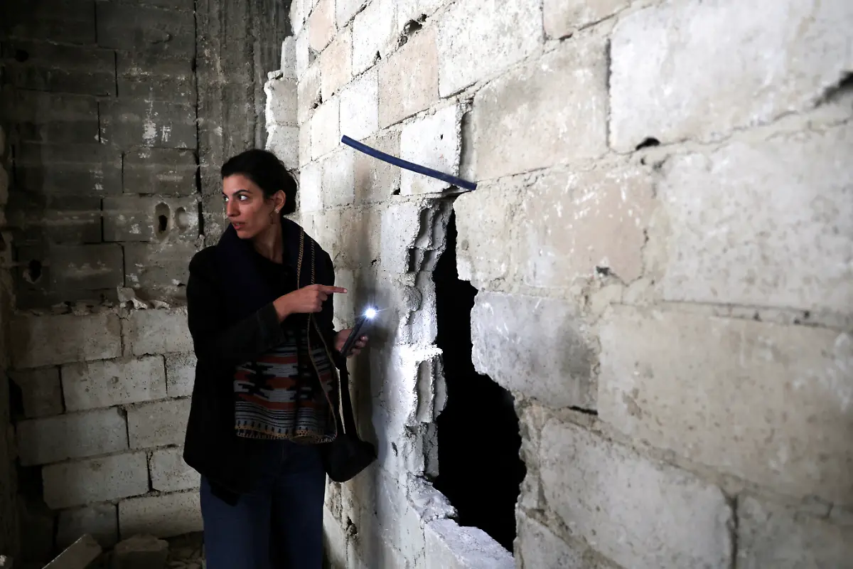 d9d67cc0121802e2b1413e8359147703