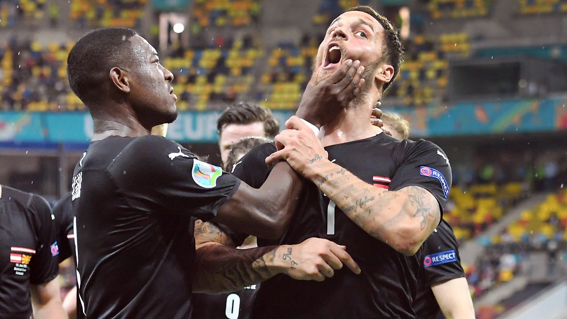 Kapitän Alaba musste Arnautovic regelrecht "den Mund verbieten". Nächster Gegner sind für Österreich am kommenden Donnerstag die Niederlande.