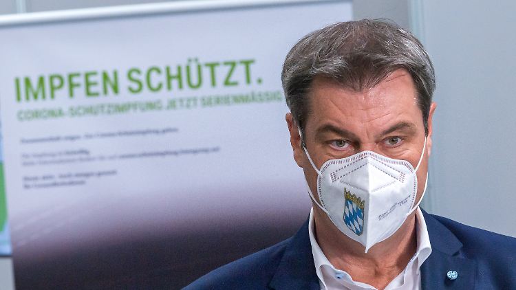 Der bayerische Ministerpräsident fordert nach der dubiosen Impf-Reise von rund 100 Italienern Aufklärung.