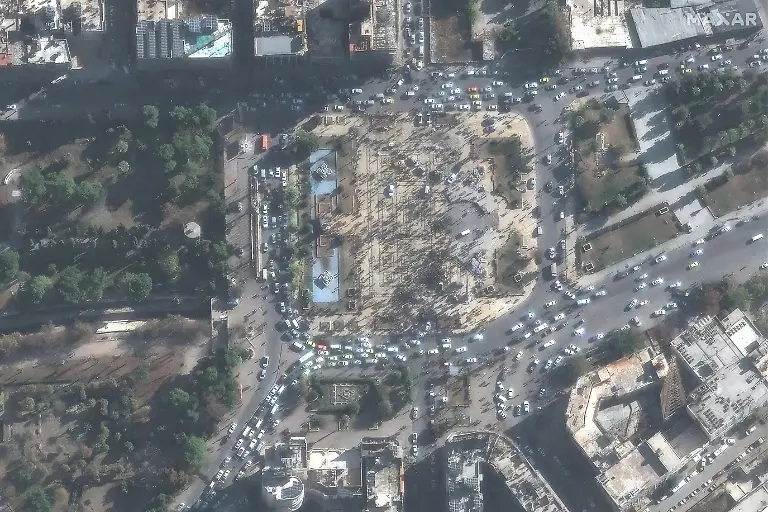 2024-12-09T001255Z-1624052767-RC23LBAFP1R4-RTRMADP-3-SYRIA-SECURITY-MAXAR-SATELLITE