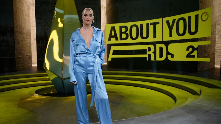 Die trendige Onlinemodeplattform About You geht an die Börse. Im Bild Model Lena Gercke bei der Verleihung der About-You-Awards.