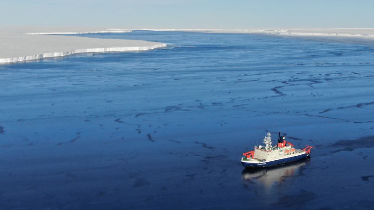 Rund zehn Monate war das Forschungsschiff "Polarstern" auf der Arktis-Expedition "Mosaic" unterwegs.