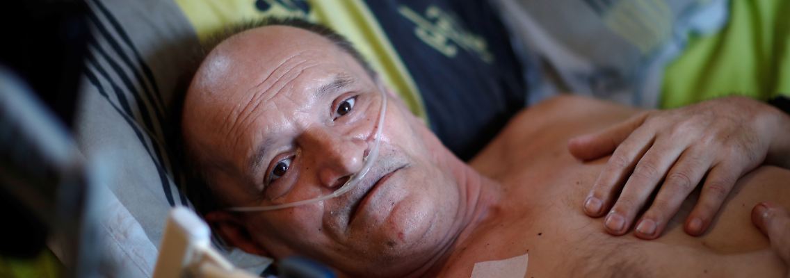 2020-08-21T090111Z_1804045895_RC29II9CRYMH_RTRMADP_3_FRANCE-EUTHANASIA.JPG