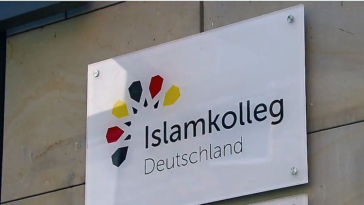 islamkolleg_bearbeitet-1.jpg