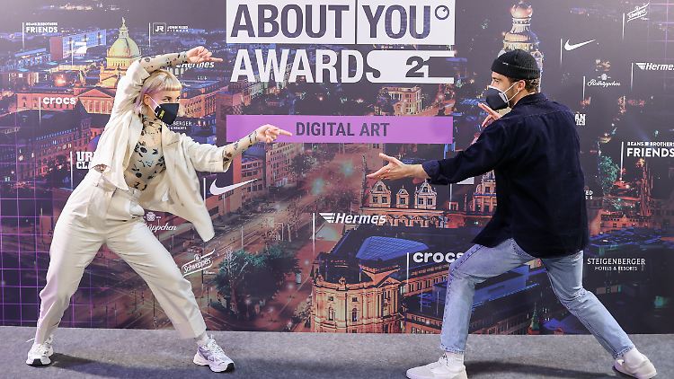 Visual Artist bei der Verleihung der "About You"-Awards.