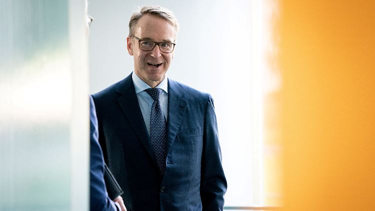Eine Wirtschaft, die sich von der Krise erholt hat, braucht keine Stütze von der EZB, meint Bundesbank-Präsident Weidmann.