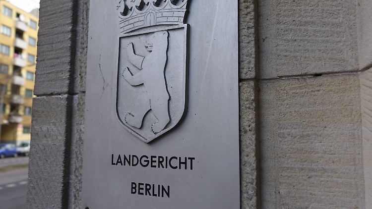 Das Gericht konnte eine verminderte Steuerungsfähigkeit des Angeklagten nicht ausschließen.