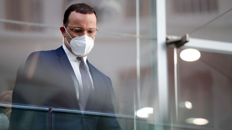 Wurde er abgezockt oder nicht: Gesundheitsminister Spahn will bei den gemeldeten Intensivbetten noch mal genau hinschauen. 