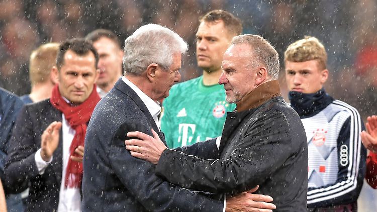 Am Tag der Eskalation im Februar 2020 steht der Fußball hinter Dietmar Hopp. 