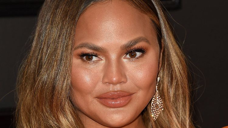 Chrissy Teigen will von den Mobbing-Vorwürfen nichts wissen.