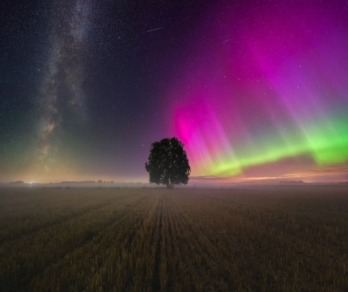 NICHT-WEITERVERWENDEN-When-Aurora-Meets-Milky-Way-Ja-nis-Pal-ulis