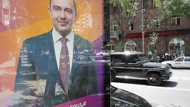 Aufgerufen zur Wahl sind rund 2,6 Millionen Menschen in Armenien.
