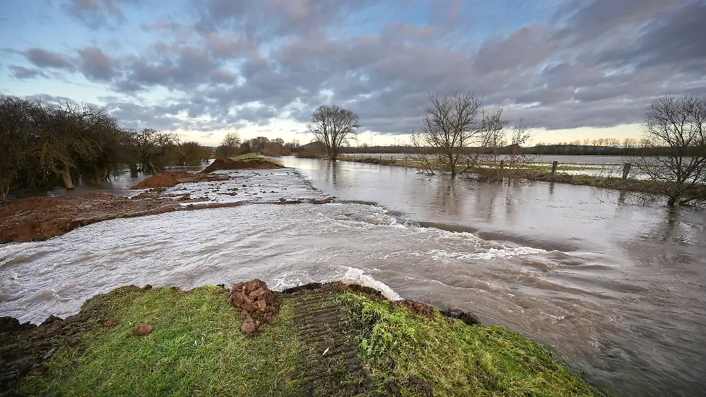 Das-Hochwasser-an-der-Helme-hatte-im-Sueden-Sachsen-Anhalts-zum-Jahreswechsel-fuer-Schaeden-gesorgt