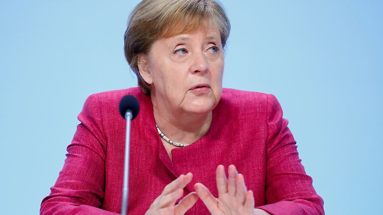 Bundeskanzlerin Merkel warnt vor den massiven wirtschaftlichen Veränderungen, die die Corona-Pandemie mit sich gebracht hat. 