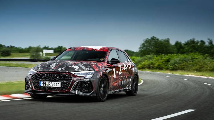 Mit dem RS3 setzt Audi im Segment der Kompakten neue Maßstäbe.