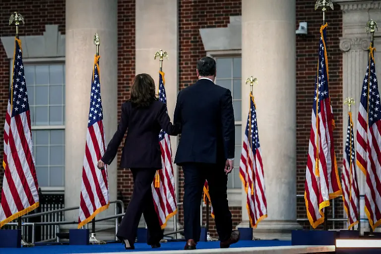 2024-12-02T100152Z-140613987-RC2WZAA7IICB-RTRMADP-3-YEAR-END-2024-PHOTOS-BEST