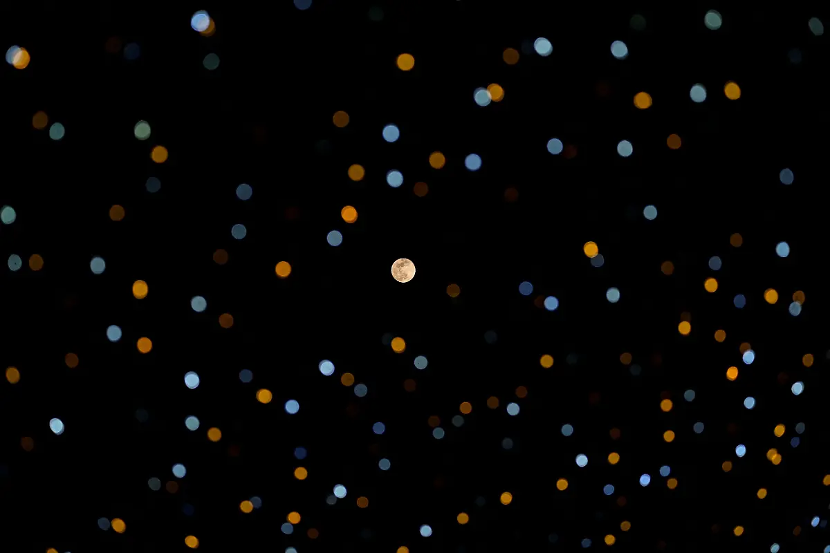 2024-12-02T100148Z-663510107-RC2Z5BAY2XSH-RTRMADP-3-YEAR-END-2024-PHOTOS-BEST