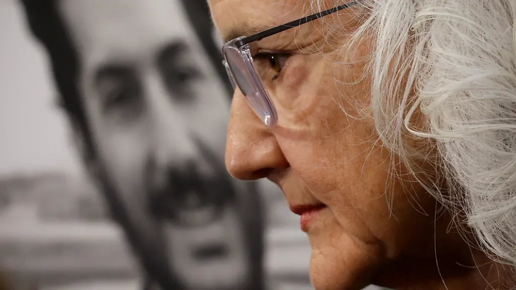 2024-12-06T211638Z-2109461492-RC2GQ0ABG89N-RTRMADP-3-USA-WHITEHOUSE-TICE