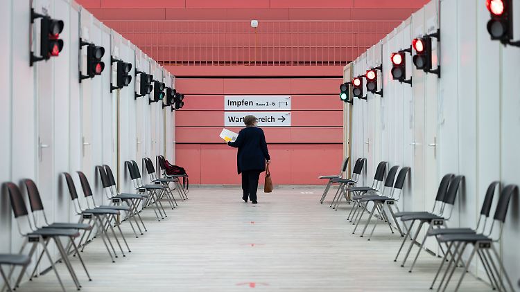 Impfen bleibt das wichtigste Mittel im Kampf gegen das Virus.