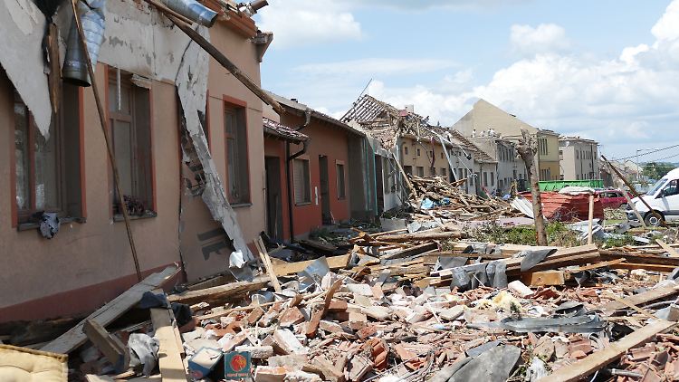 Ganze Wohngegenden machte der Tornado dem Erdboden gleich.