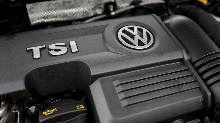 Autos mit Benzin- oder Dieselmotor will VW in Europa nur noch bis spätestens 2035 verkaufen.