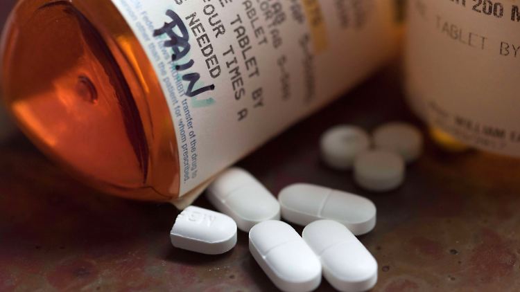 Statt Schmerzen zu lindern, schufen sie neue: Opioide stürzen hunderttausende US-Bürger in die Sucht.