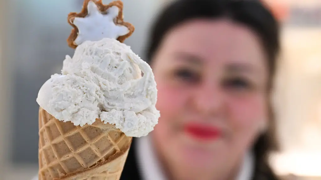 Zimt-Sterne-Eis-lecker