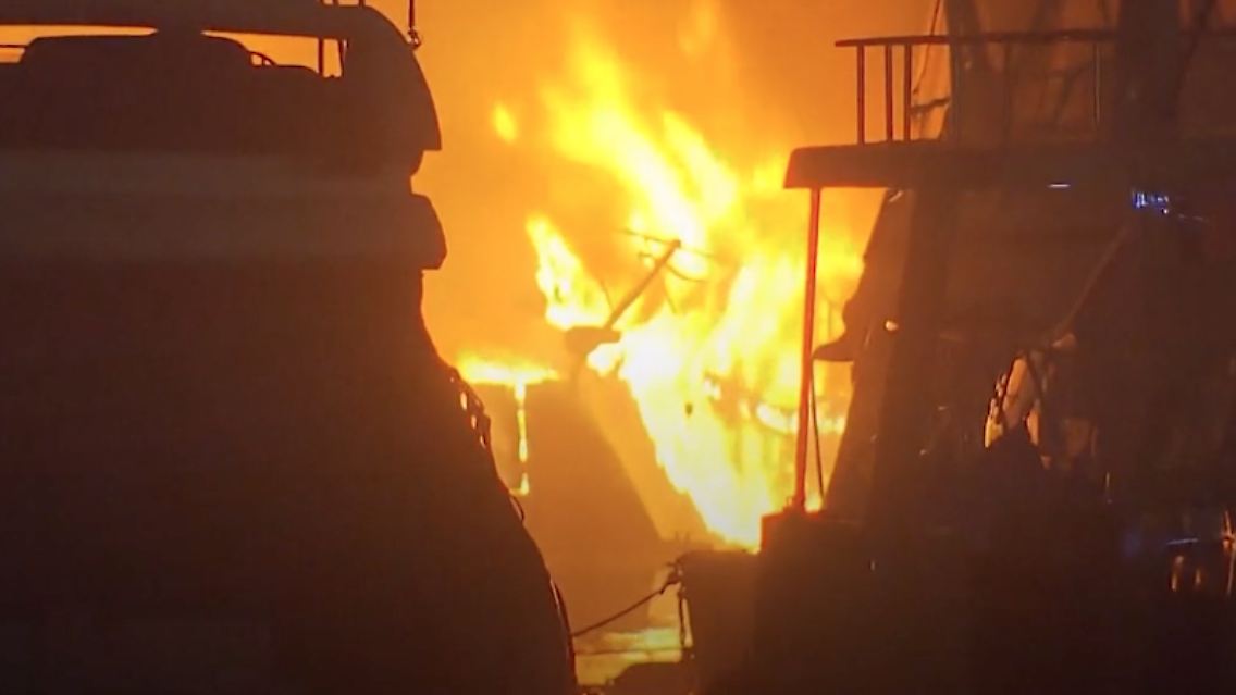hafen feuer.png