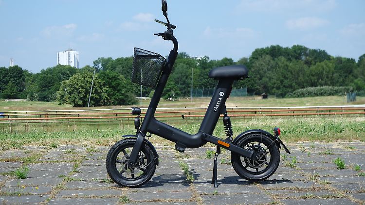 Mit dem einfachen, klaren und symmetrischen Design ist das Vässla Bike ein optisch interessantes Zweirad.