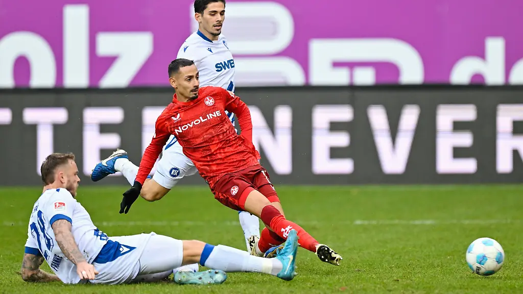 Der-Karlsruher-SC-kann-nicht-in-Lautern-punkten