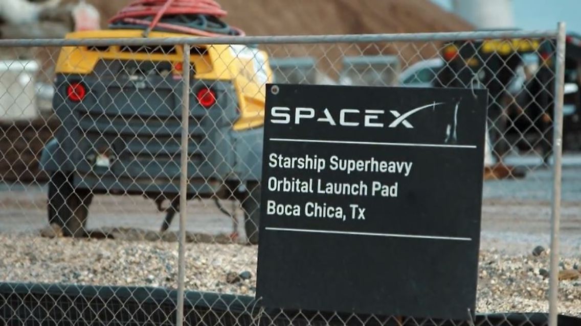SpaceX.JPG