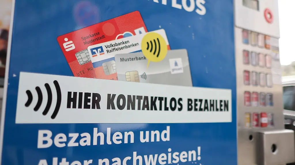 Die-Polizei-sucht-die-Automatensprengern