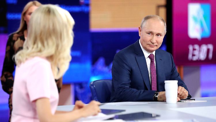 Kreml-Chef Putin appelliert an die russische Bevölkerung, sich impfen zu lassen.